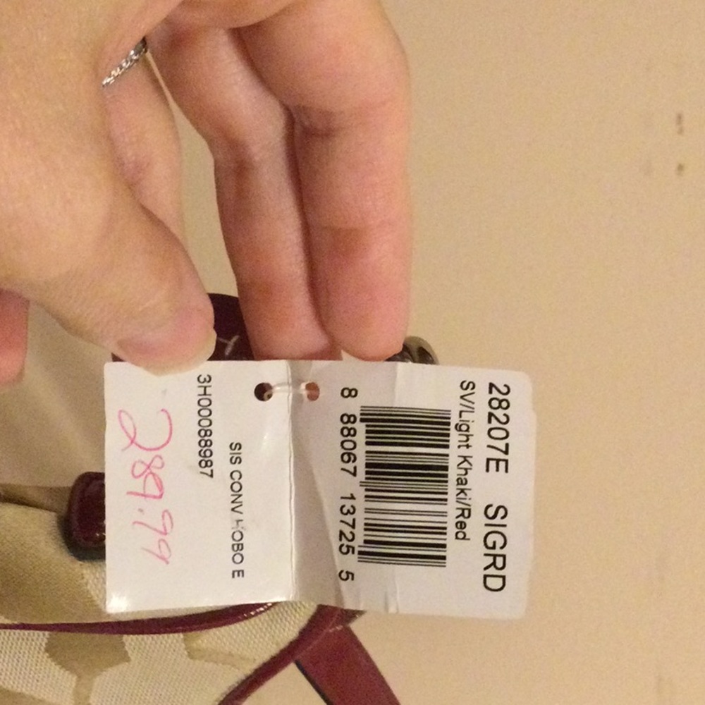 New-never used Classic Coach with burgundy/chrome details. Great xmas purse! - Picture 4 of 4